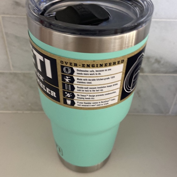 Brand new
Yeti - Picture 3 of 9